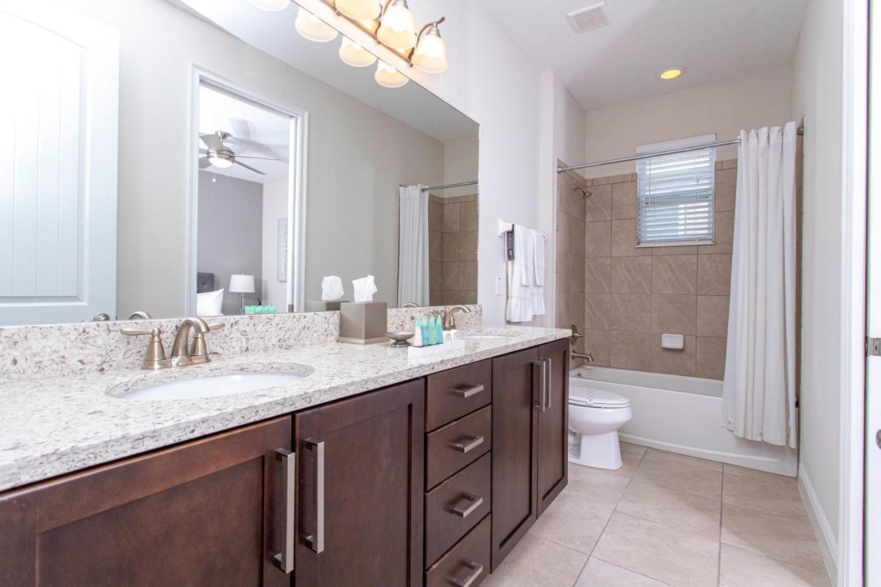 Luxurious 5bd Private Pool Jacuzzi & Game At Encore 7432 Hébergement de vacances